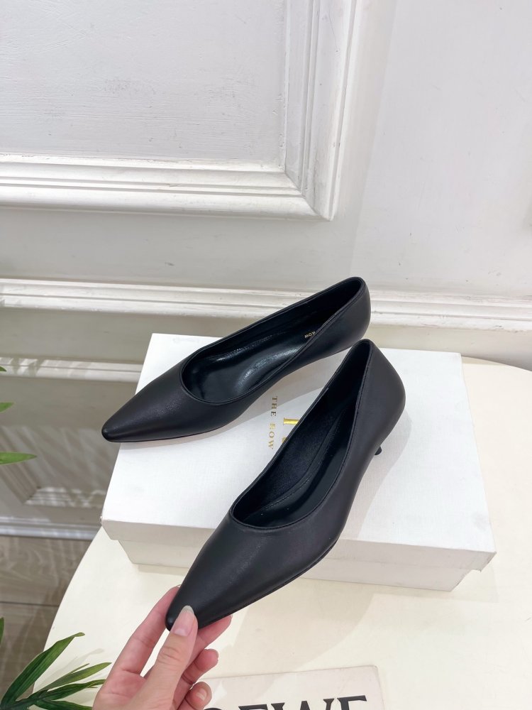 Туфли женские фото 3