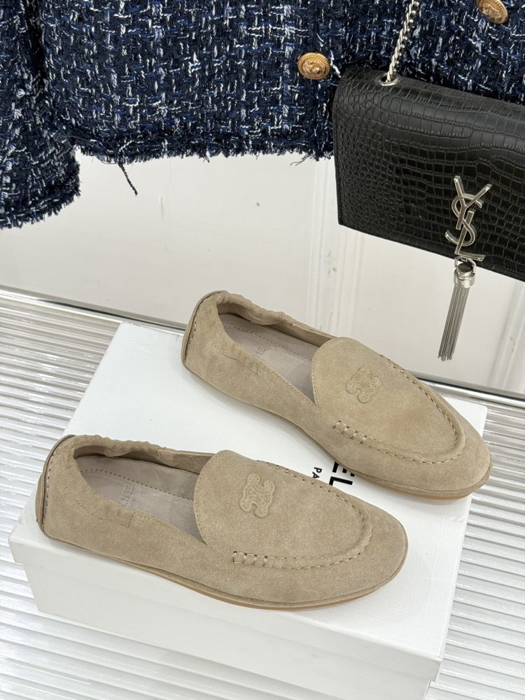 Туфли женские фото 3