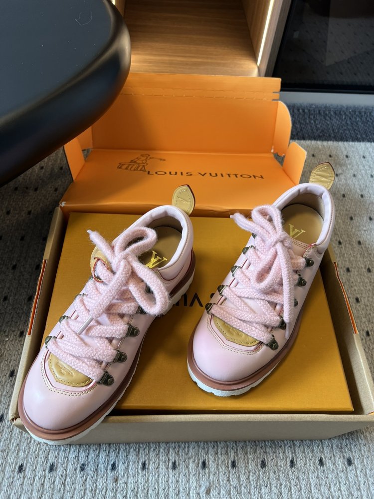 Туфли женские фото 3