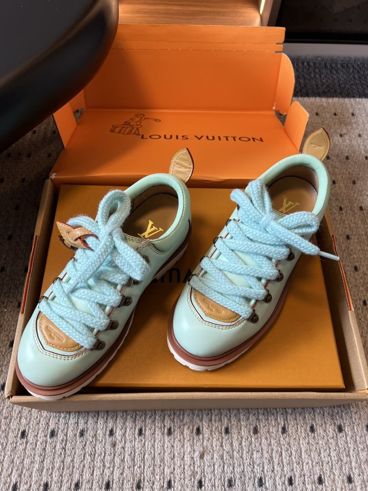 Туфли женские фото 3