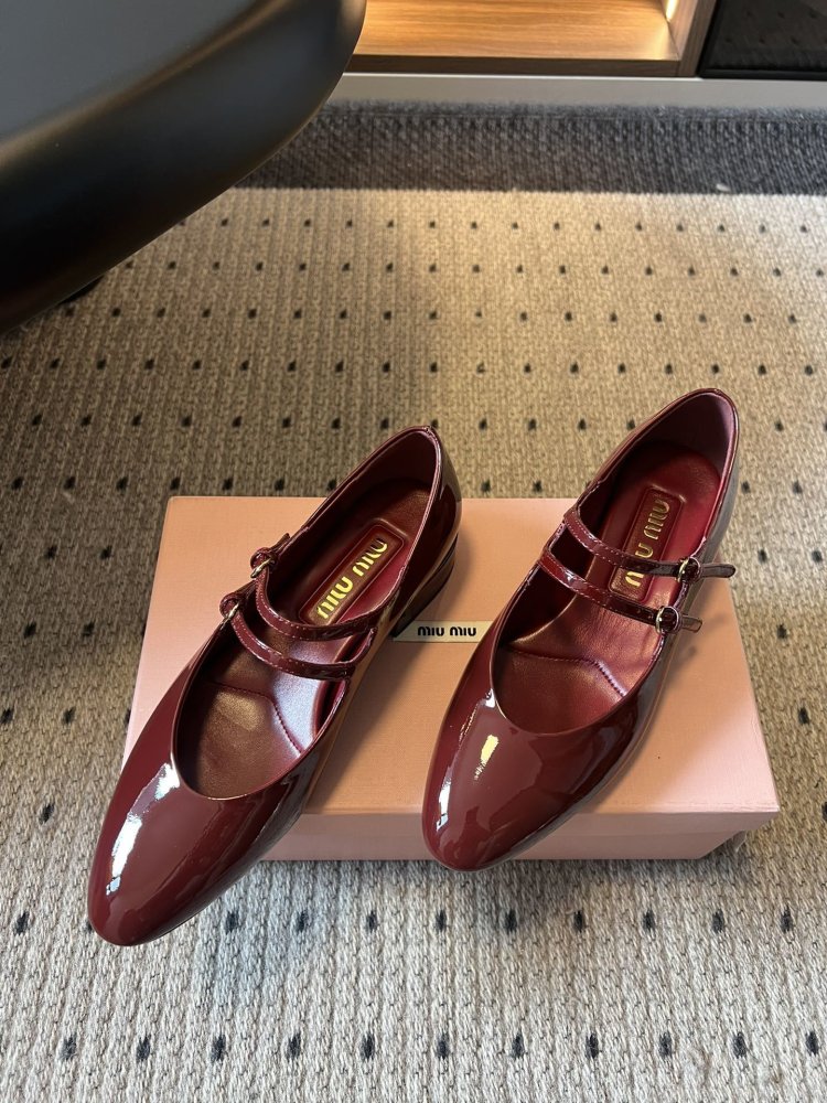 Туфли женские фото 3