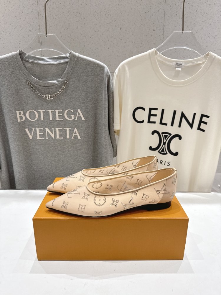 Туфли женские фото 3