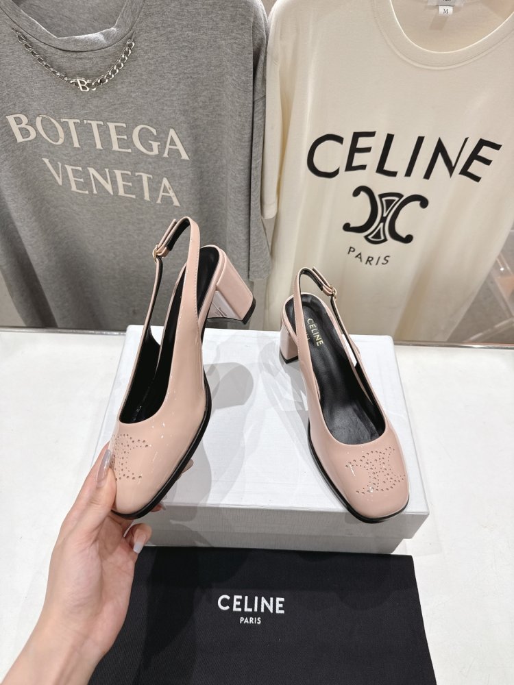 Туфли женские фото 3