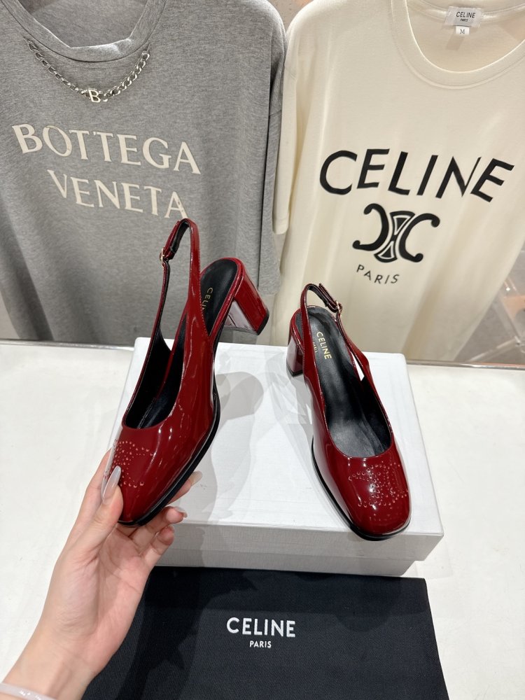 Туфли женские фото 3