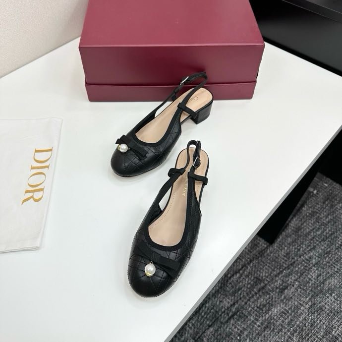 Туфлі жіночі фото 3