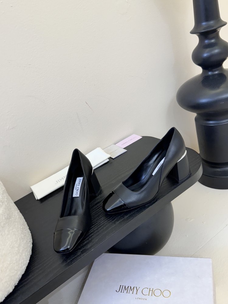 Туфли женские фото 3