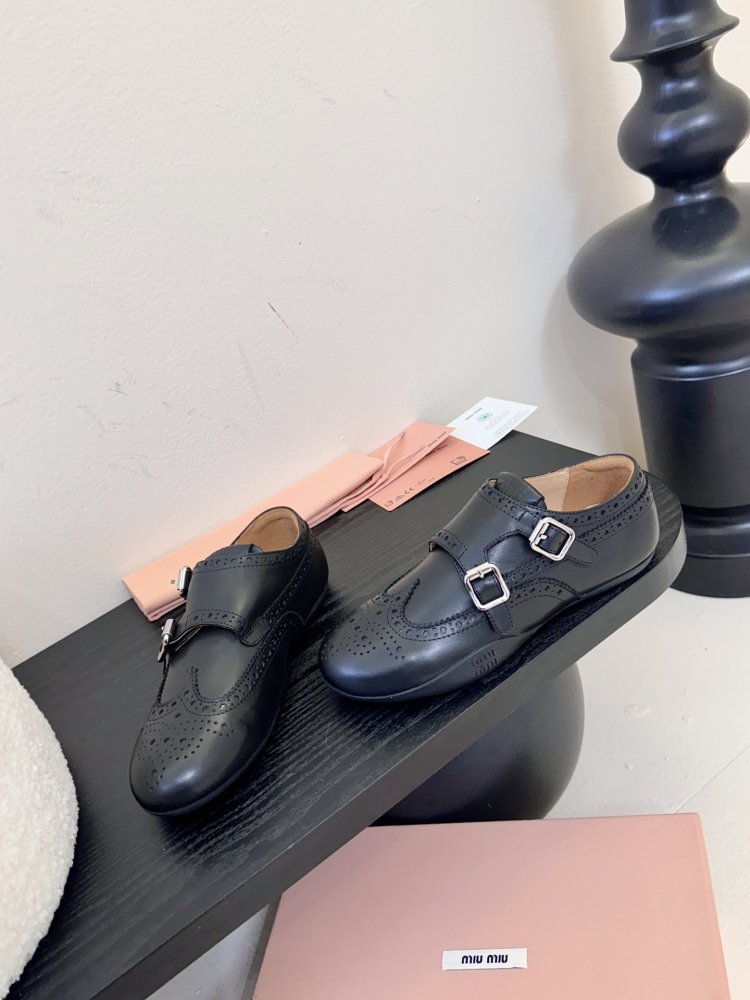 Туфлі жіночі фото 3