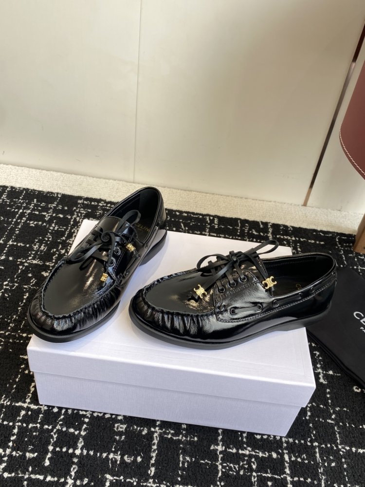 Туфли женские фото 3