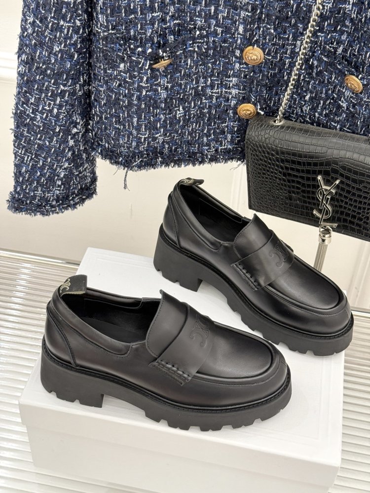 Туфлі жіночі фото 3