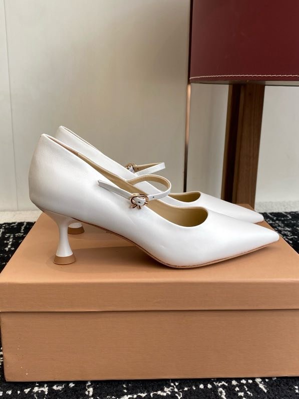 Туфли женские фото 3