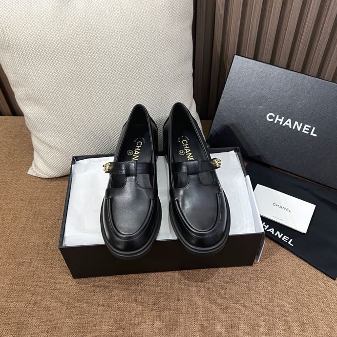 Туфли женские фото 3