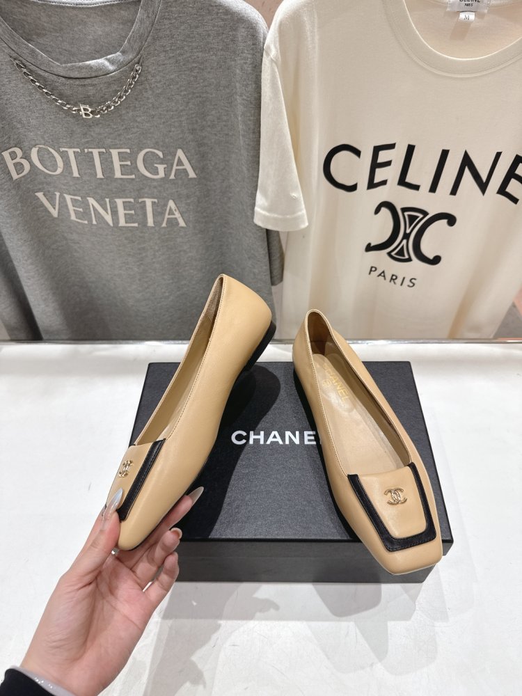 Туфли женские фото 3