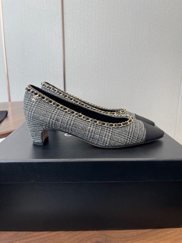 Туфлі жіночі фото 3