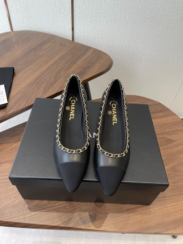 Туфлі жіночі фото 3