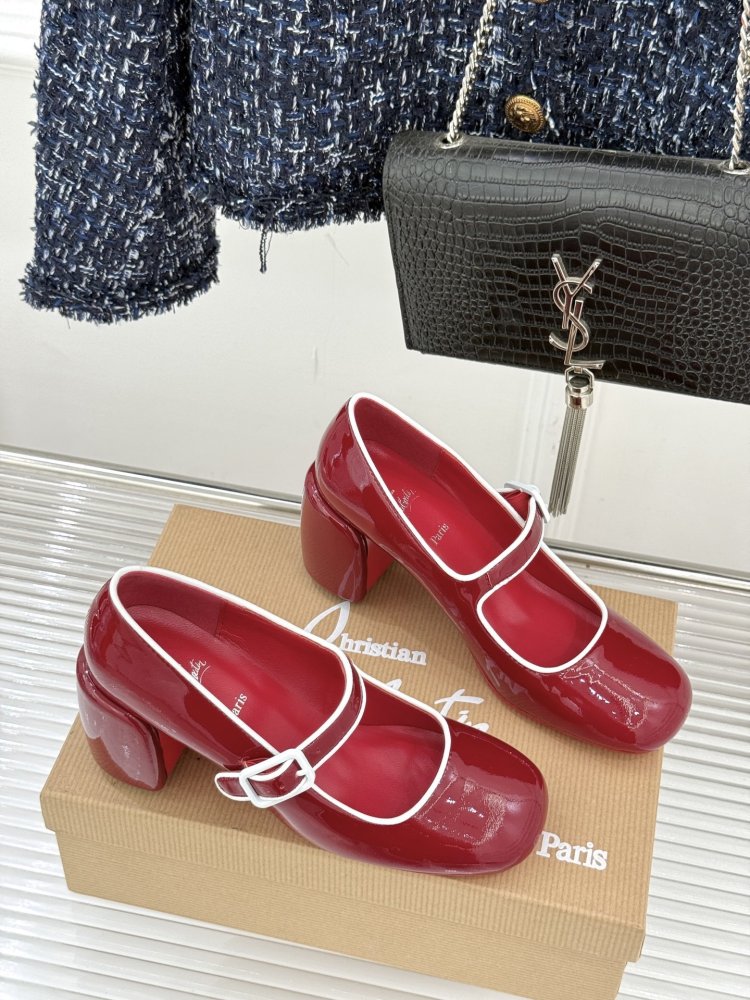 Туфли женские фото 3