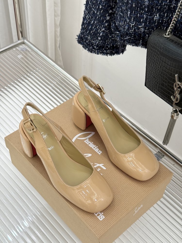 Туфли женские фото 3