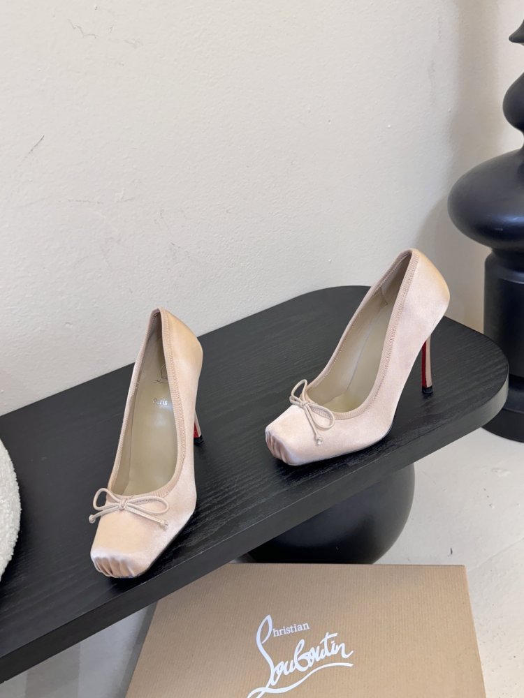 Туфли женские фото 3