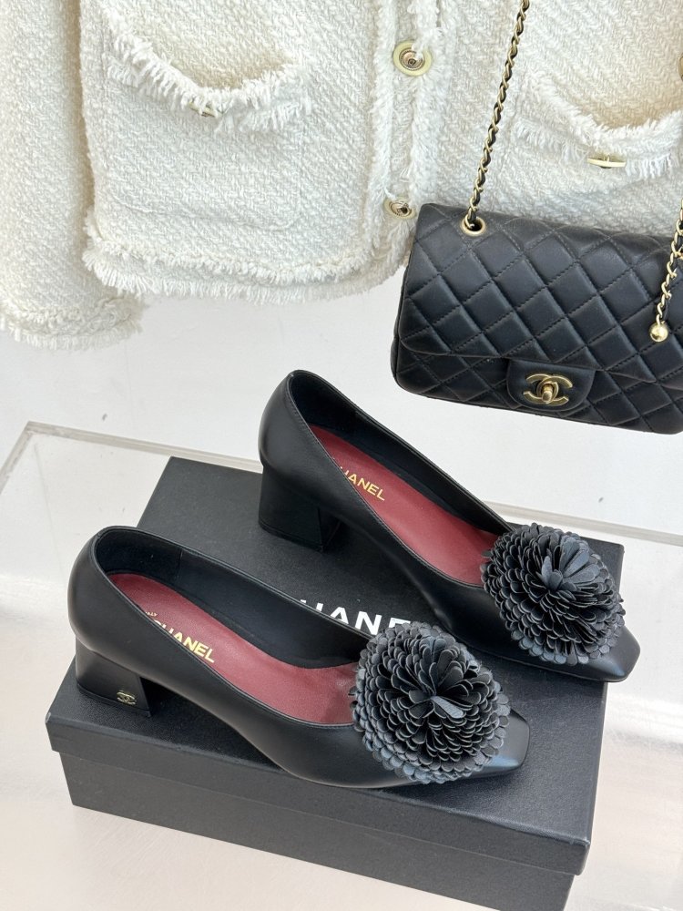 Туфлі жіночі фото 3