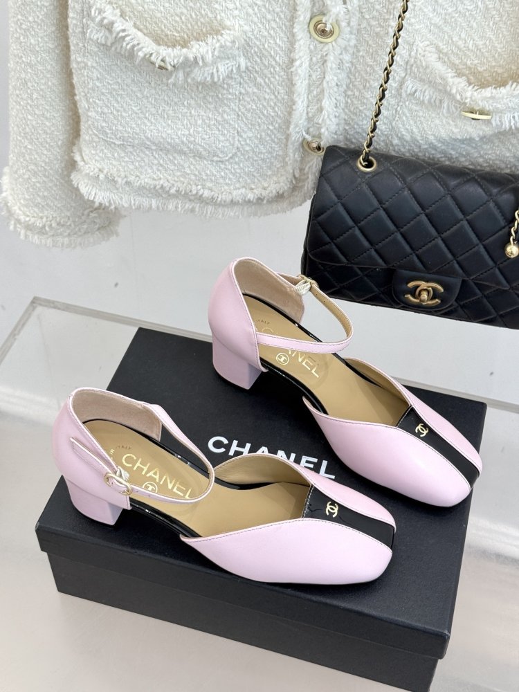 Туфлі жіночі фото 3