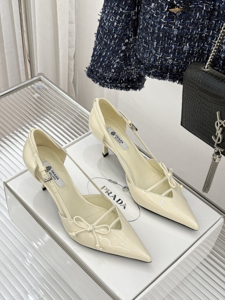 Туфли женские фото 3