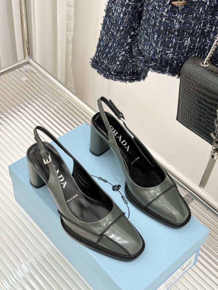 Туфли женские фото 3