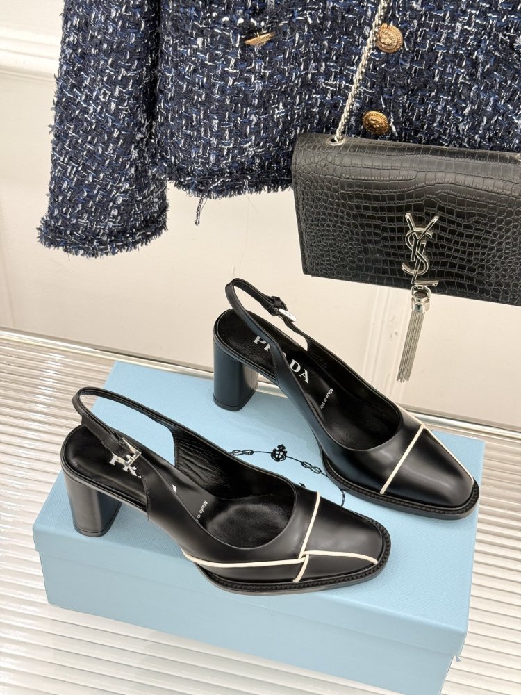 Туфли женские фото 3