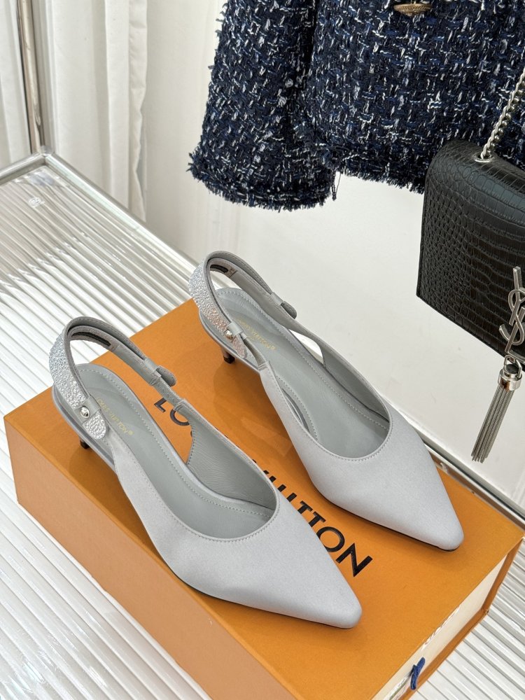 Туфли женские фото 3