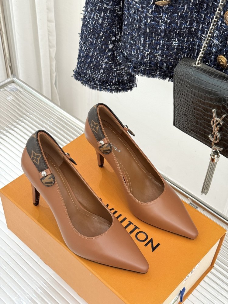 Туфли женские фото 3