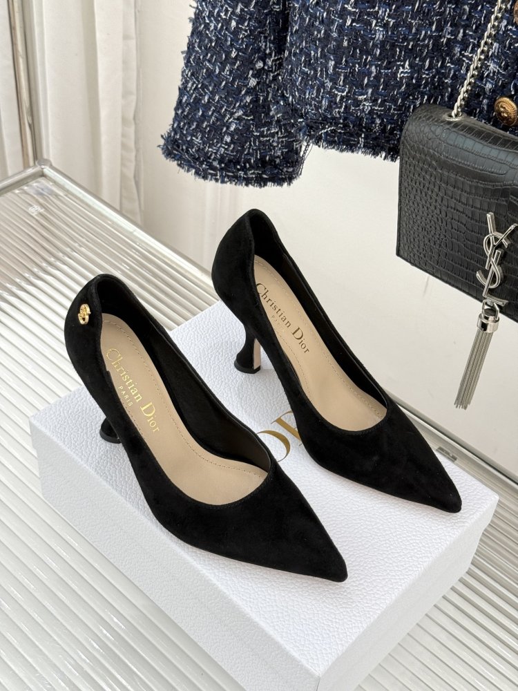 Туфли женские фото 3