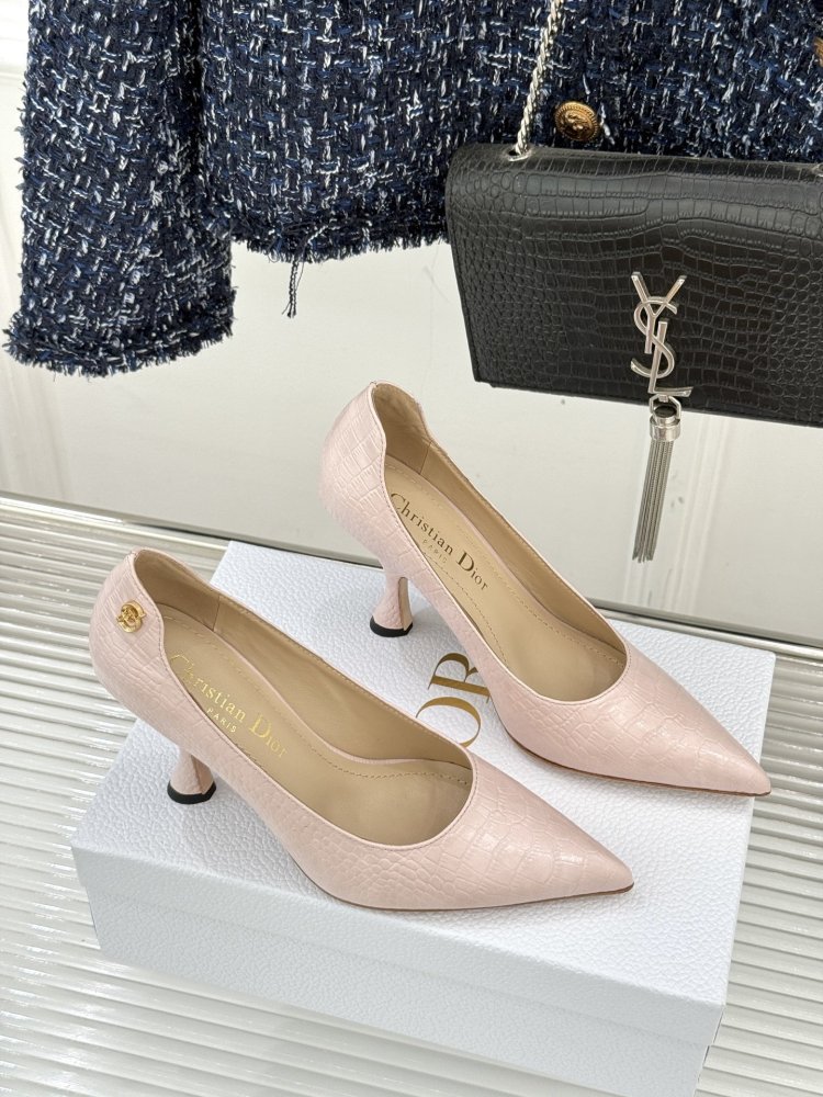 Туфли женские фото 3