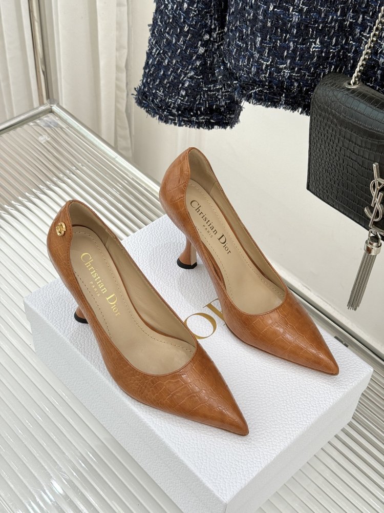 Туфли женские фото 3