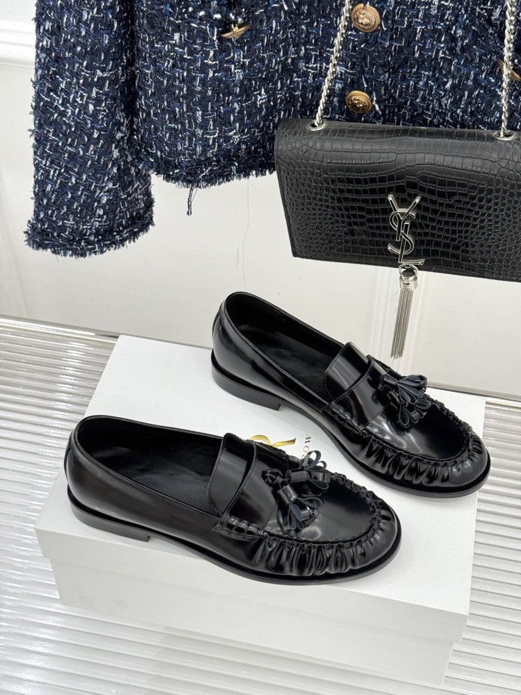 Туфли женские фото 3