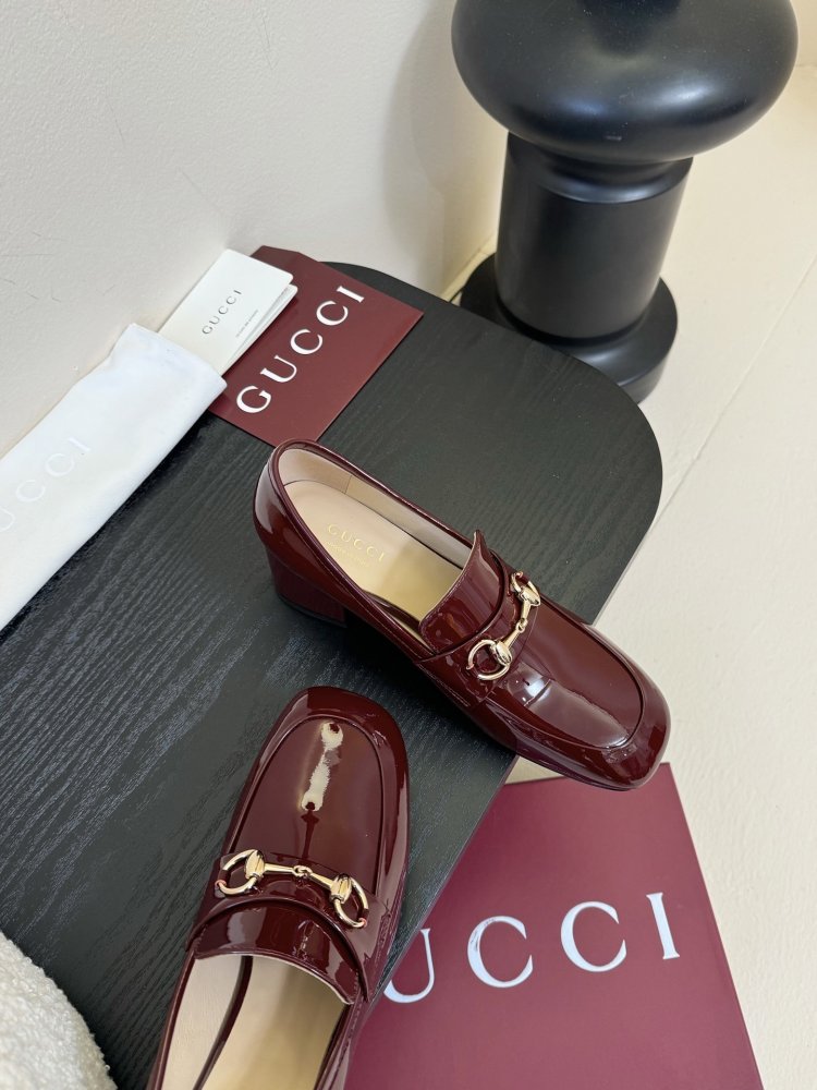 Туфли женские фото 4