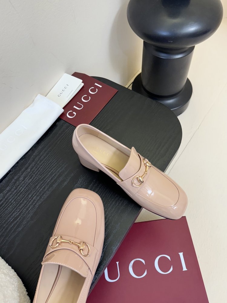 Туфли женские фото 4