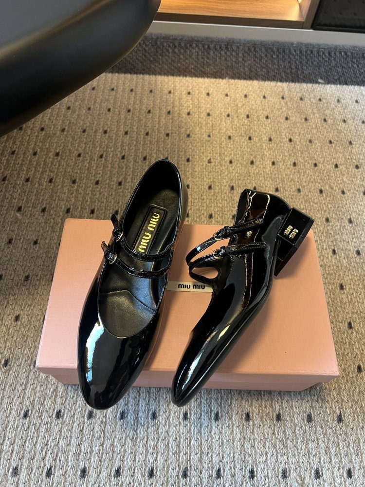 Туфли женские фото 4