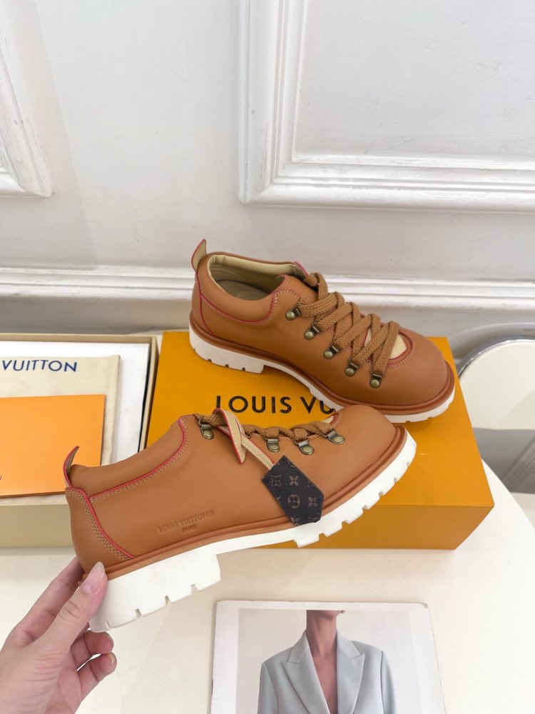 Туфли женские фото 4