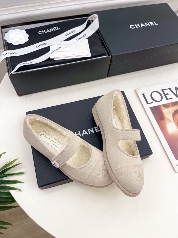 Туфли женские фото 4