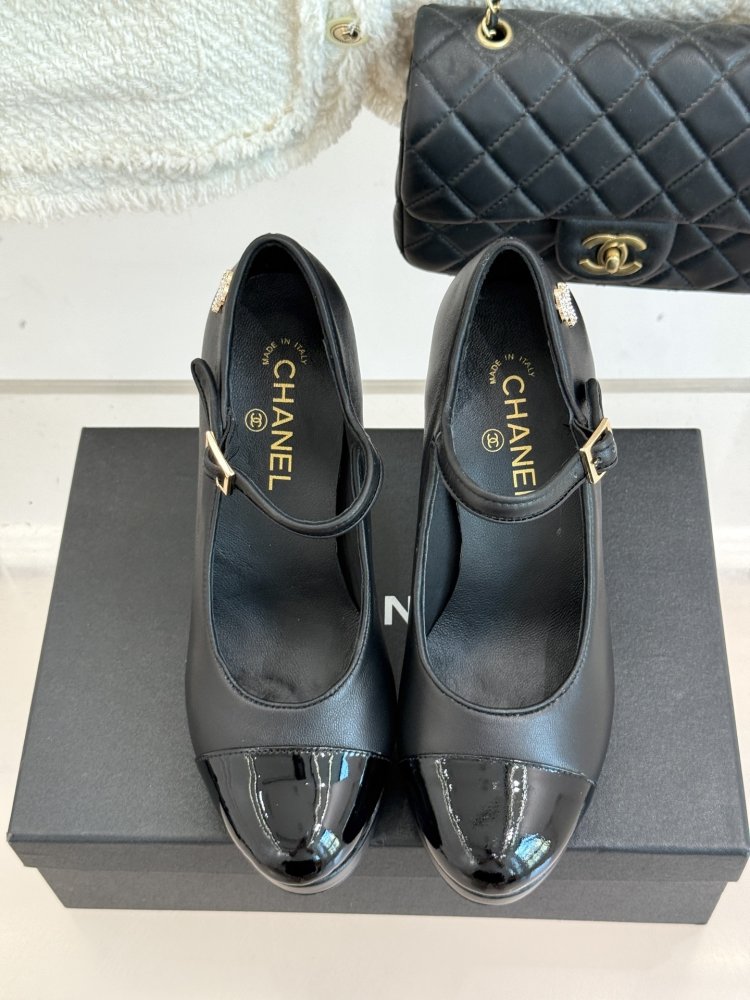 Туфли женские фото 4