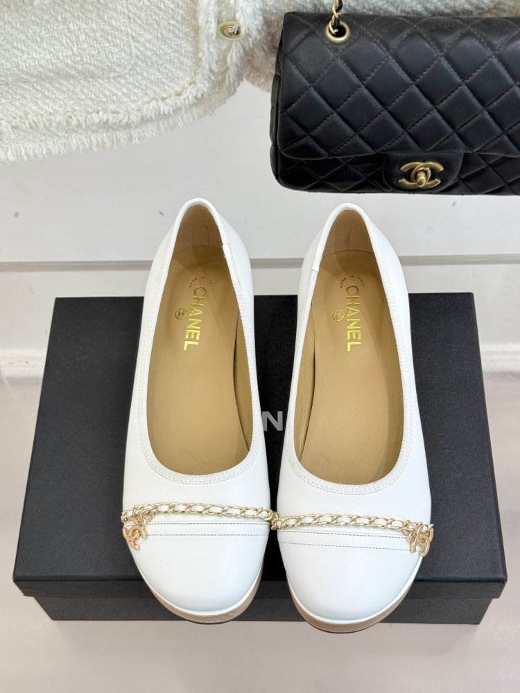 Туфли женские фото 4