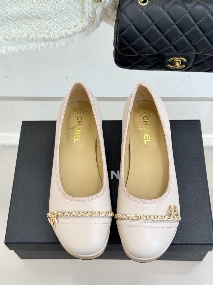 Туфли женские фото 4