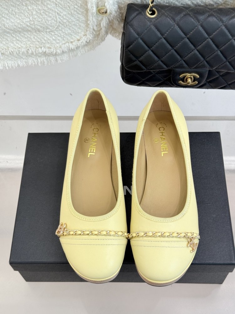 Туфли женские фото 4