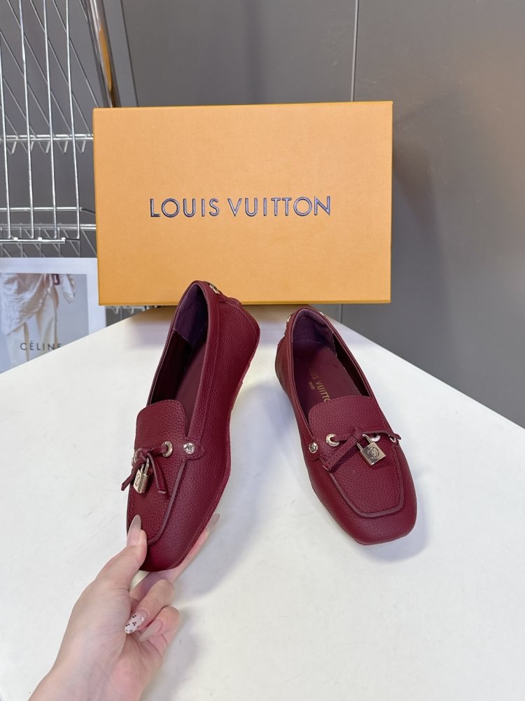 Туфли женские фото 4