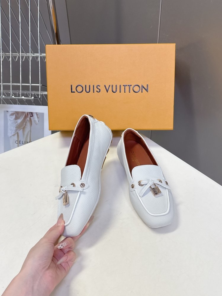 Туфли женские фото 4