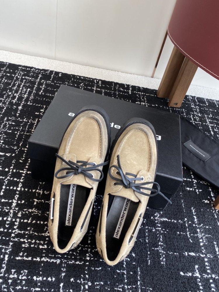 Туфли женские фото 4