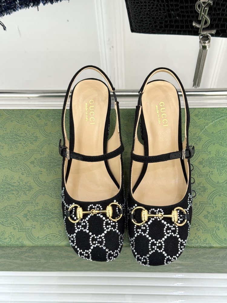 Туфли женские фото 4