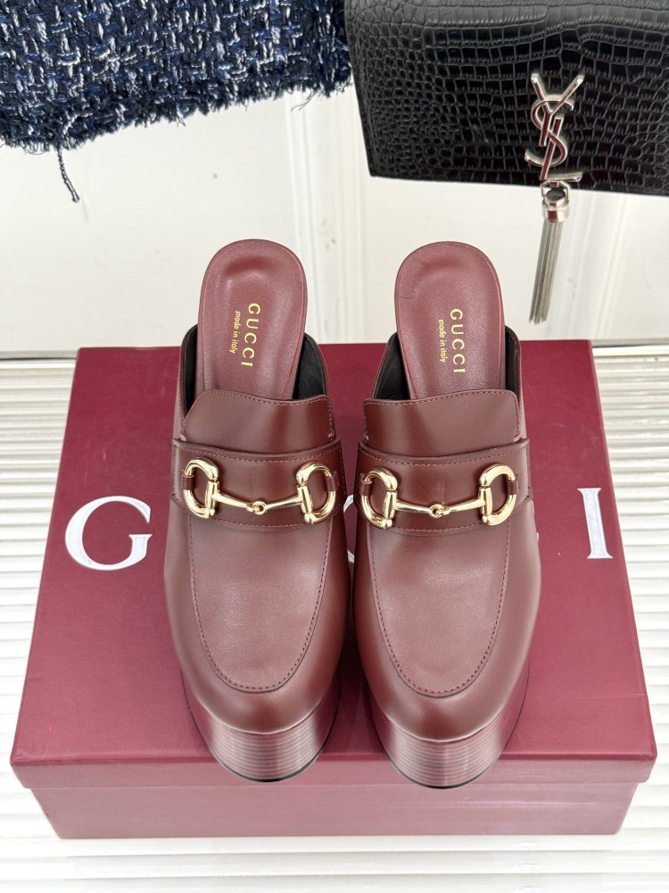 Туфли женские фото 4