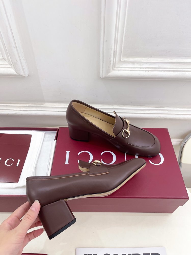 Туфли женские фото 4