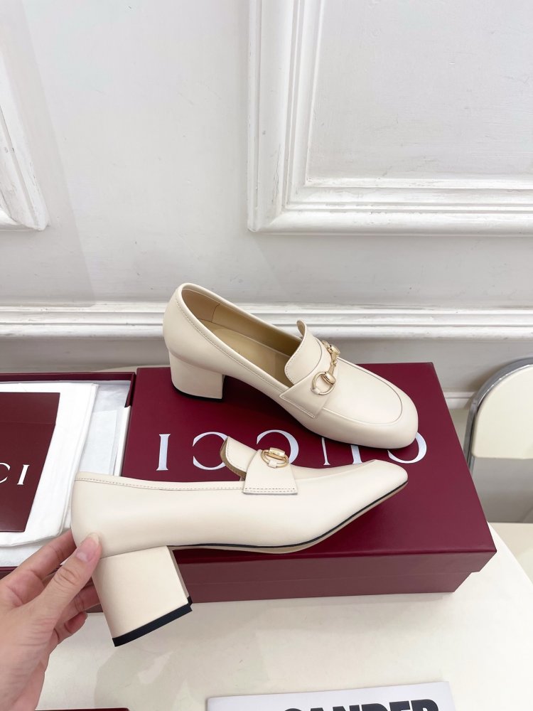 Туфли женские фото 4