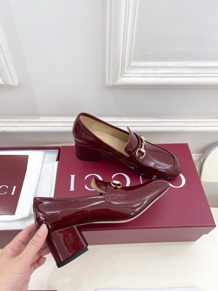 Туфлі жіночі фото 4