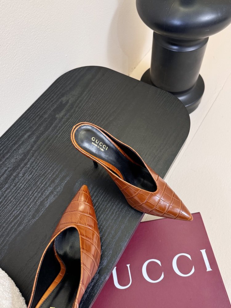 Туфли женские фото 4